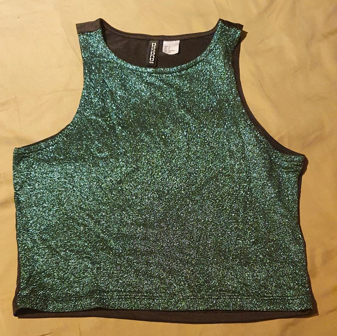 Grön glittrig crop top