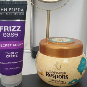 Hair care - New garnier hair mask 30 kr. Tried twice John Frieda selling for 60 kr. Negotiable