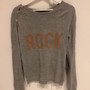 Zadig Voltaire tröja  - Cool Zadig Voltaire tröja i storlek 36. Budgivning i kommentarerna!!!💞