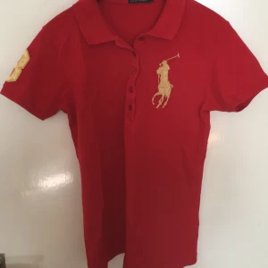 Polo Ralph lauren - Polo tröja strl M, står L men är som M