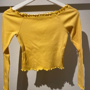 Off shoulder topp - Som ny