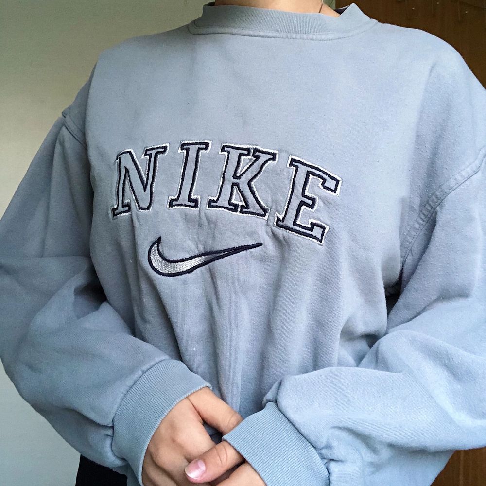 Nike vintage sweatshirt | Plick Second Hand