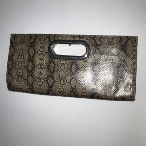 väska med snake print - cool väska med snake print 