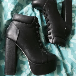  - Från Nelly, använda en gång!