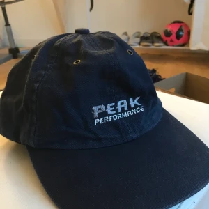 Peak performance keps - Snygg peak performance keps i fint skick❤️ frakt tillkommer 
