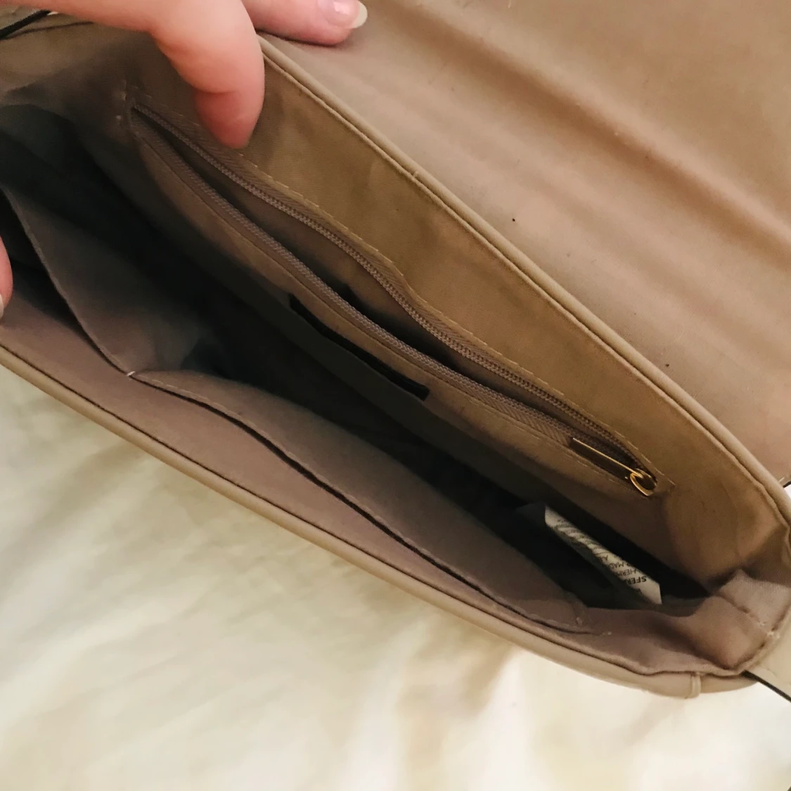 Beige väska  - 90