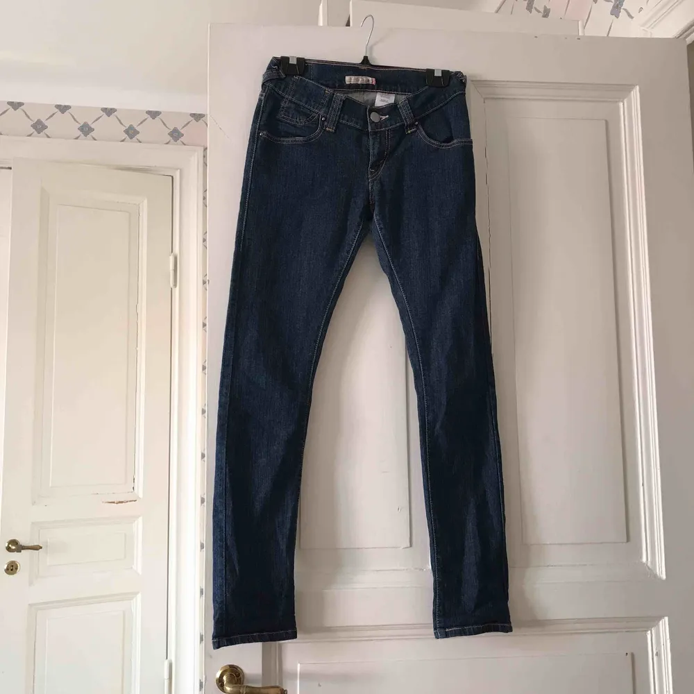 Levis modell slouch skinny 504 Hämta i Majorna eller jag kan skicka. Jeans & Byxor.