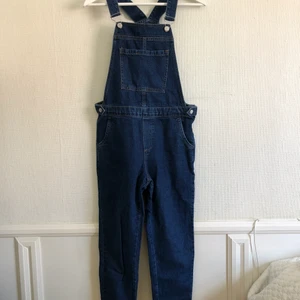  - Hängselbyxor från Topshop. Använda 2 ggr