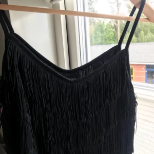  - Fin fladdrig topp från Bikbok i storlek S 💕