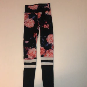 Träningsbyxor - Köpta på hm