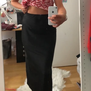 Lång kjol - Kjol i siden imitation 