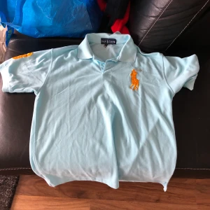Polo - Polo tröja köpt på secondhand.