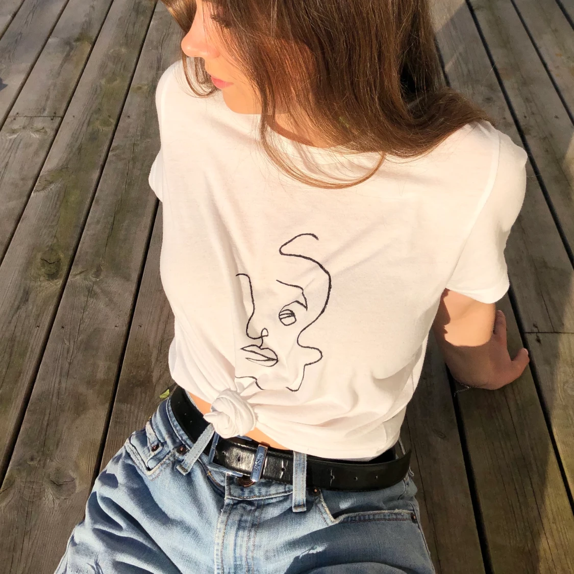 Vit handmålad t-shirt - 90