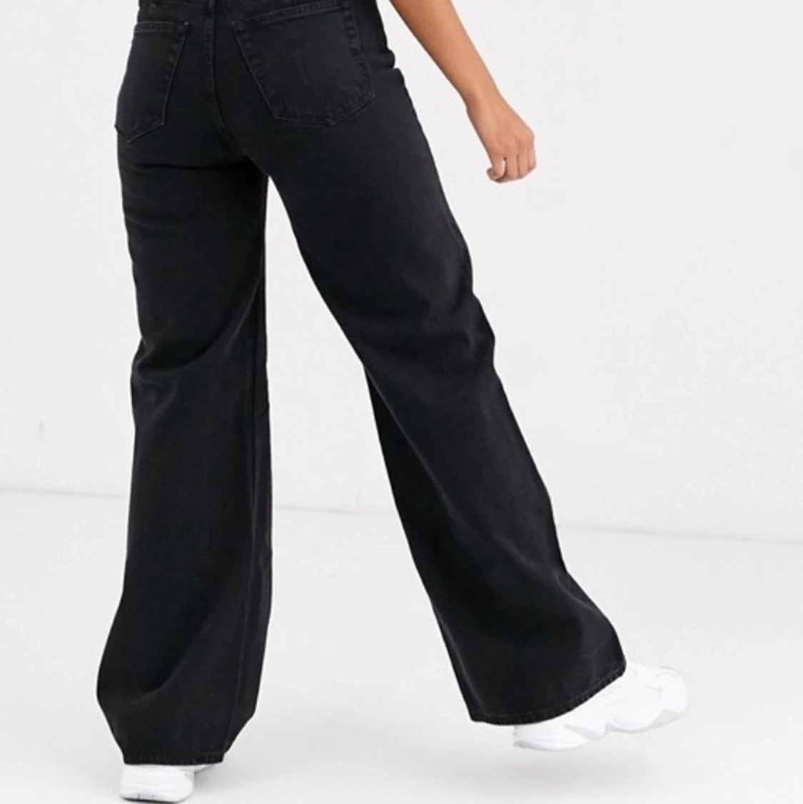 Svarta ace jeans - 90