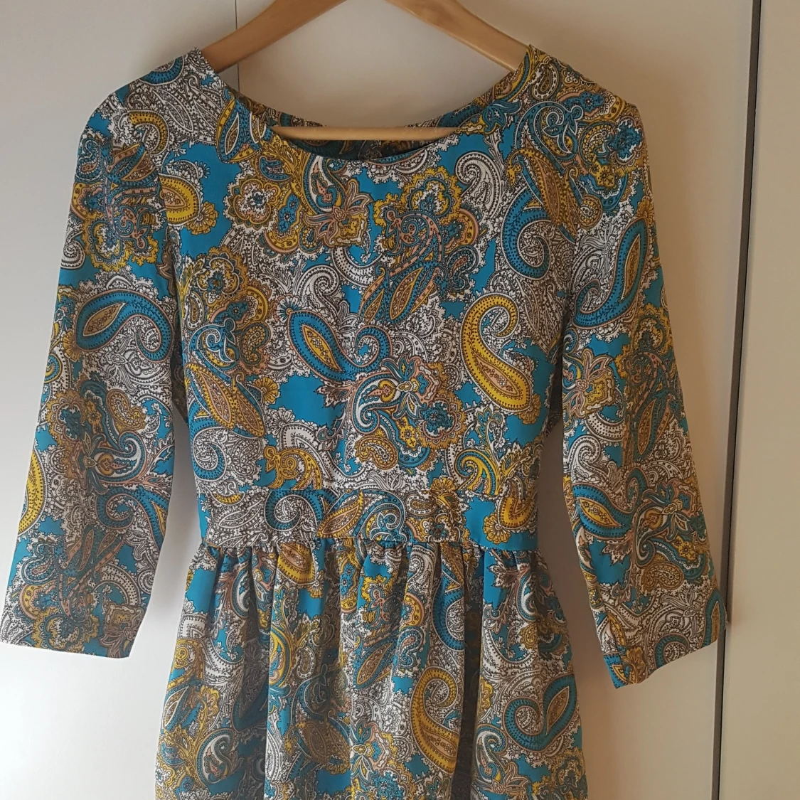 klänning strl. 36/34