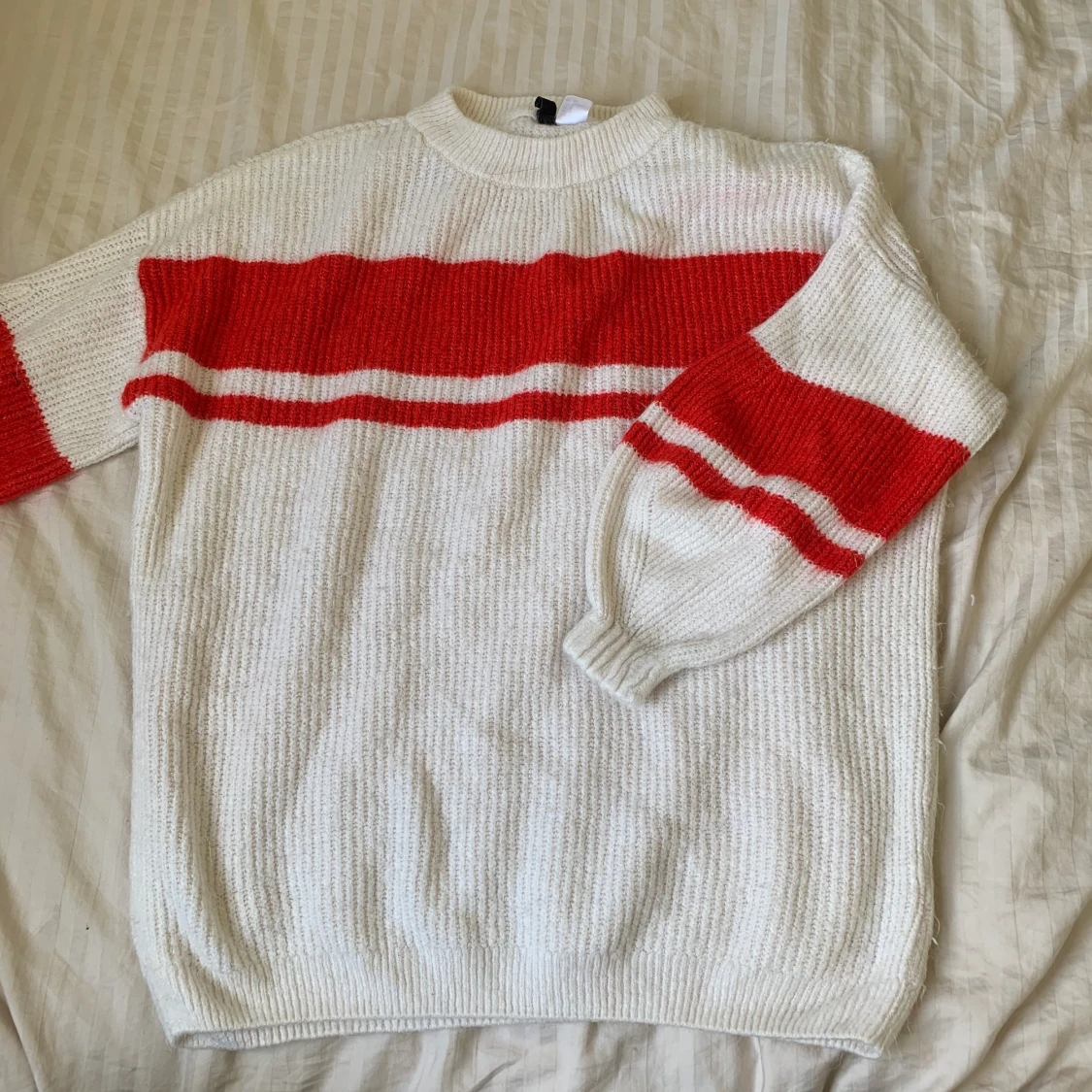 TJOCKTRÖJA FRÅN H&M