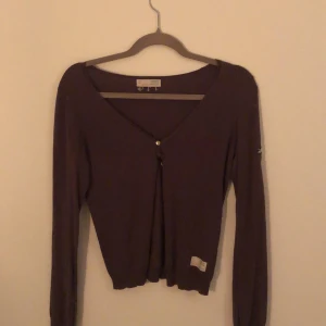 Supersöt kofta från odd molly - Supersöt kofta ifrån odd Molly, knappt använd🌸