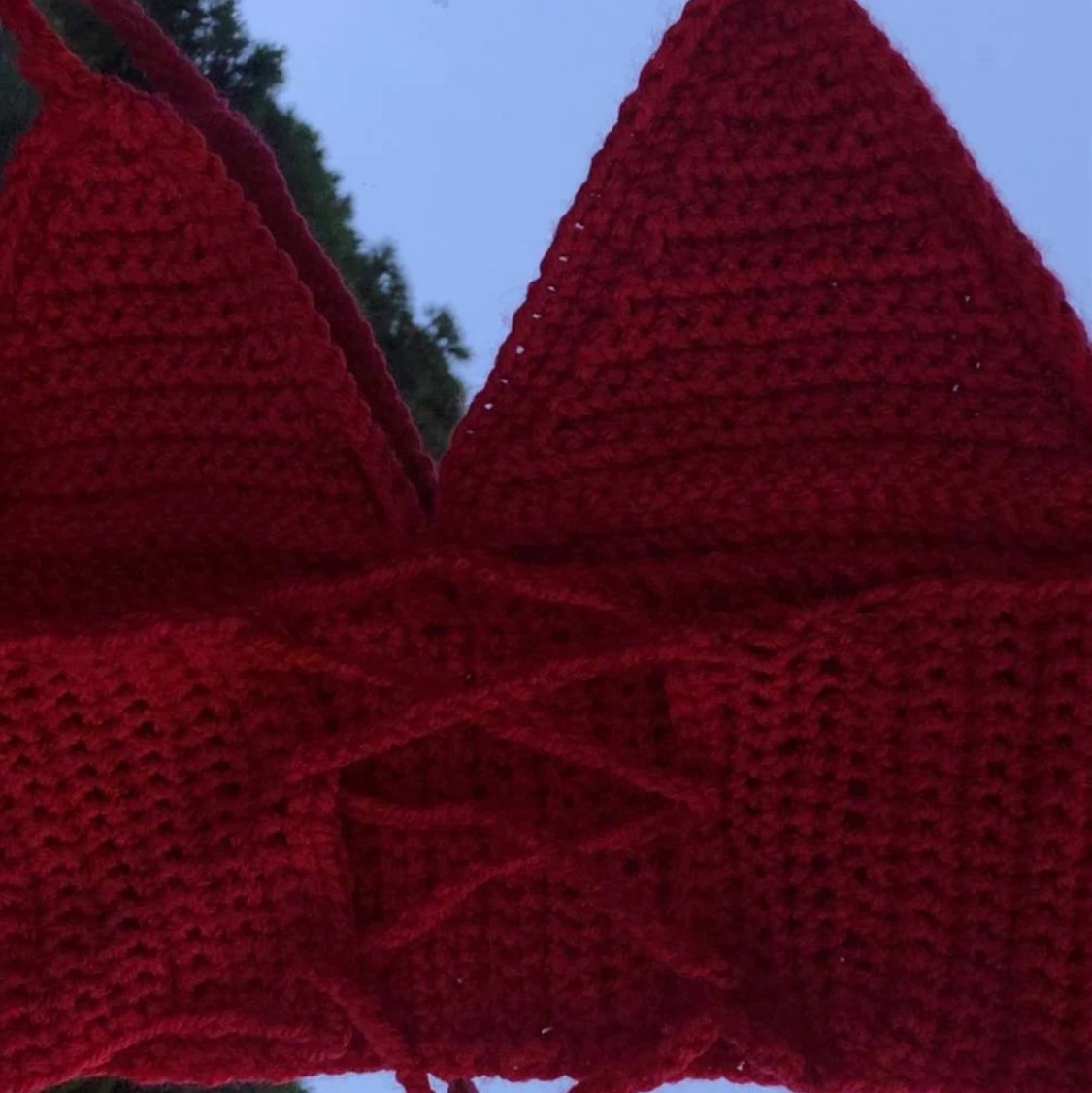 Handvirkad cherry topp🍒 - 91