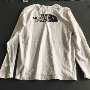  - Ganska använd men perfekt skick. Originalpris 400kr