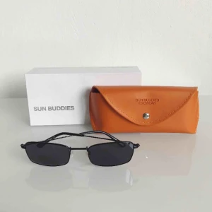  - Sunbuddies E-40 oanvända. Nypris 1500. Frakt tillkommer! 