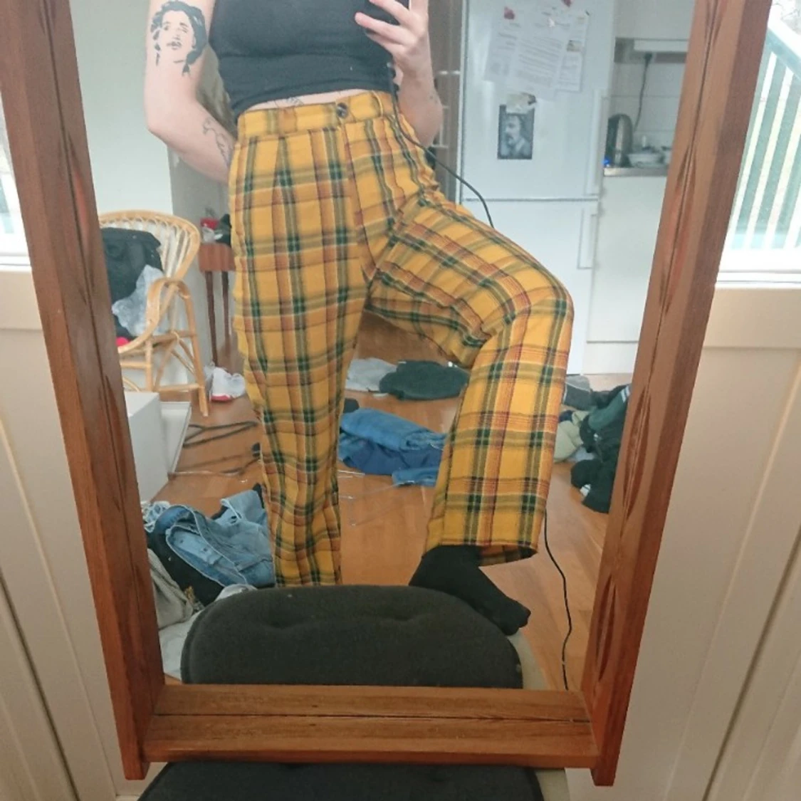 Gulrutiga byxor  - 90