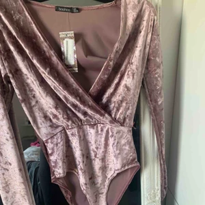  - oanvänd body från boohoo, så fin men passade inte mig! 