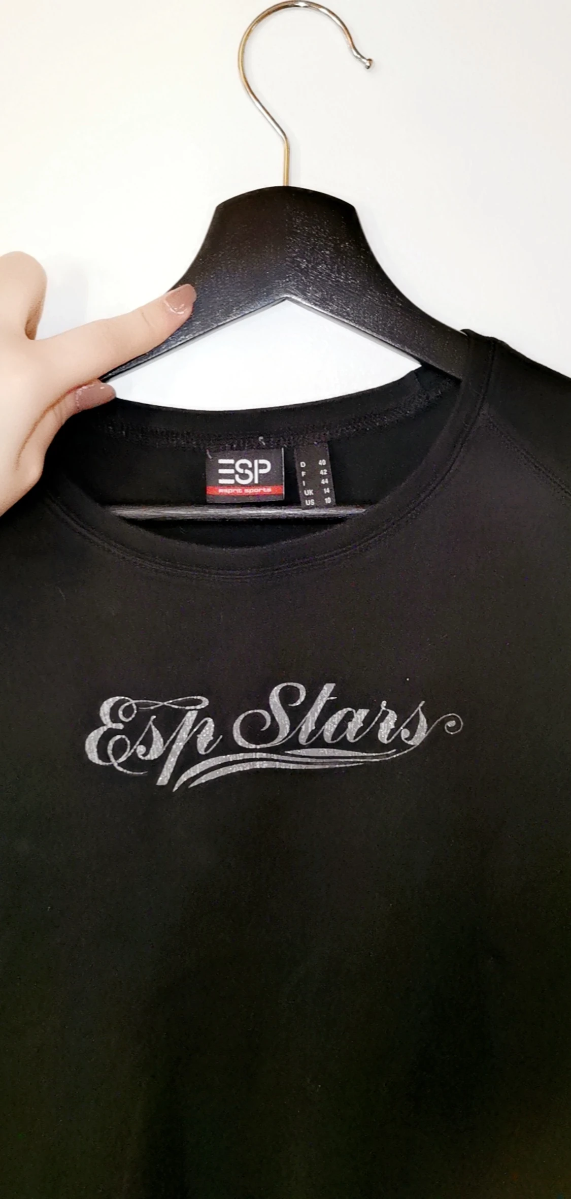 Svart tröja med tryck - 90