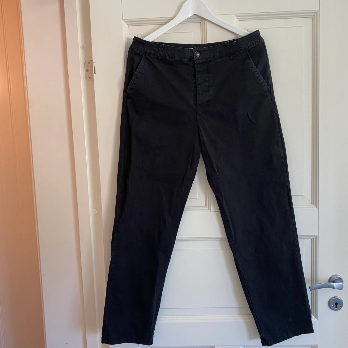 Skate chinos i svarta