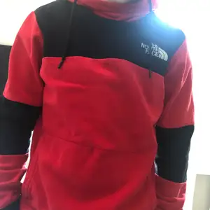 Aa go och snygg hoodie från the north face! 