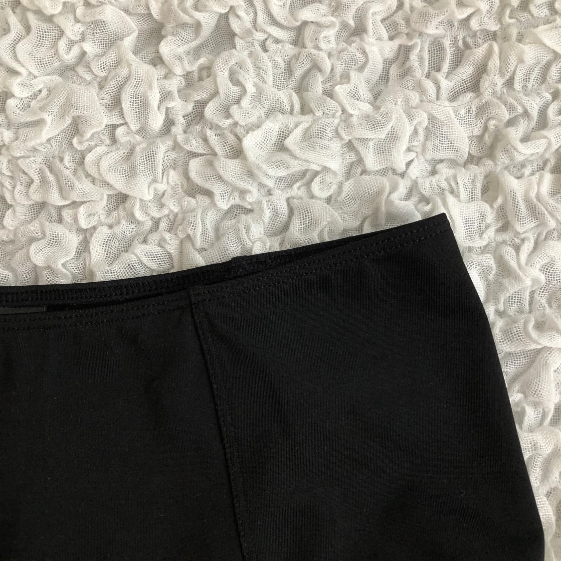 högmidjad bikiniunderdel - 91