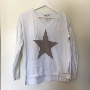  - Tröja från Bondelid i storlek S! 