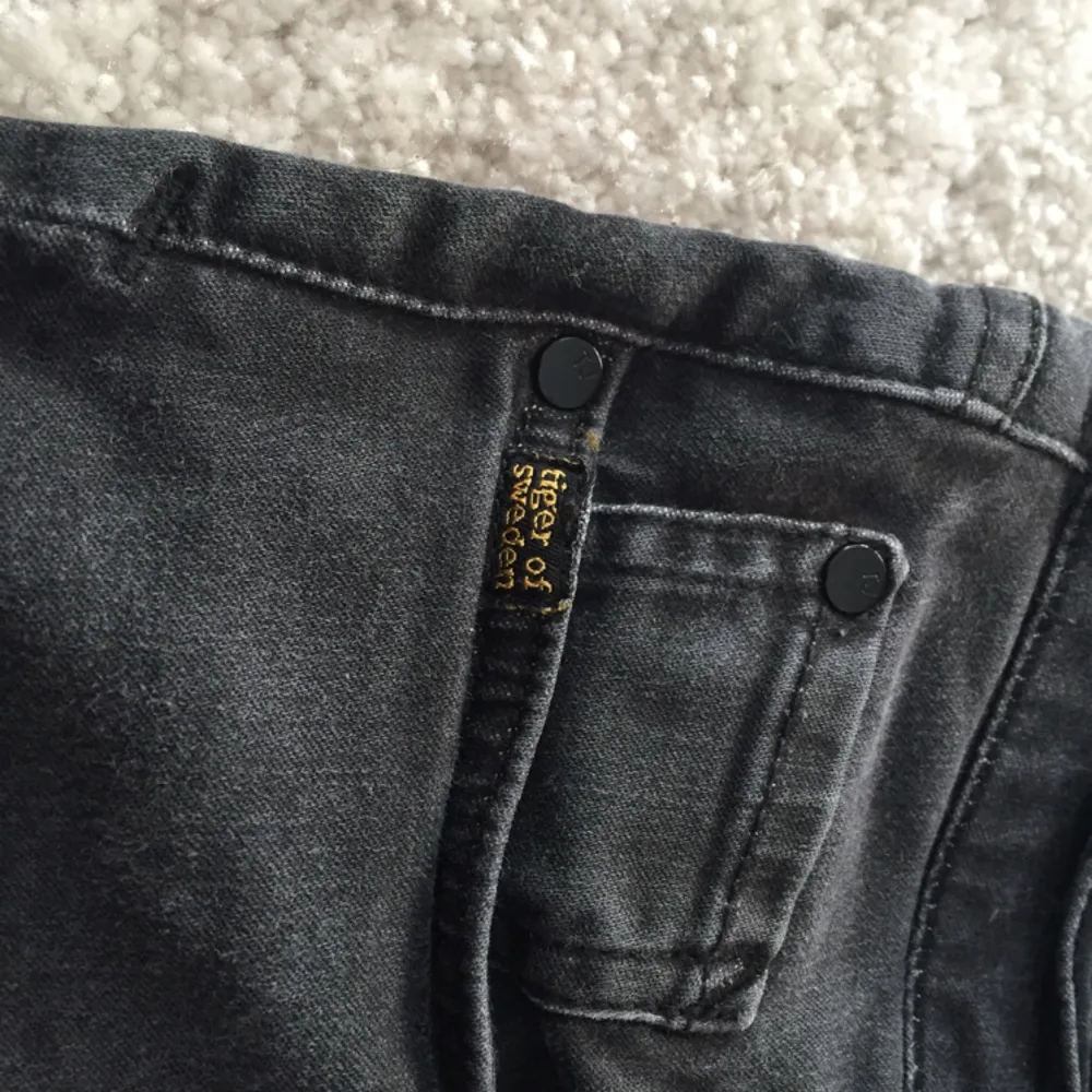 Tiger of Sweden blank jeans, size 28, slender/slim fit. . Jeans & Byxor.