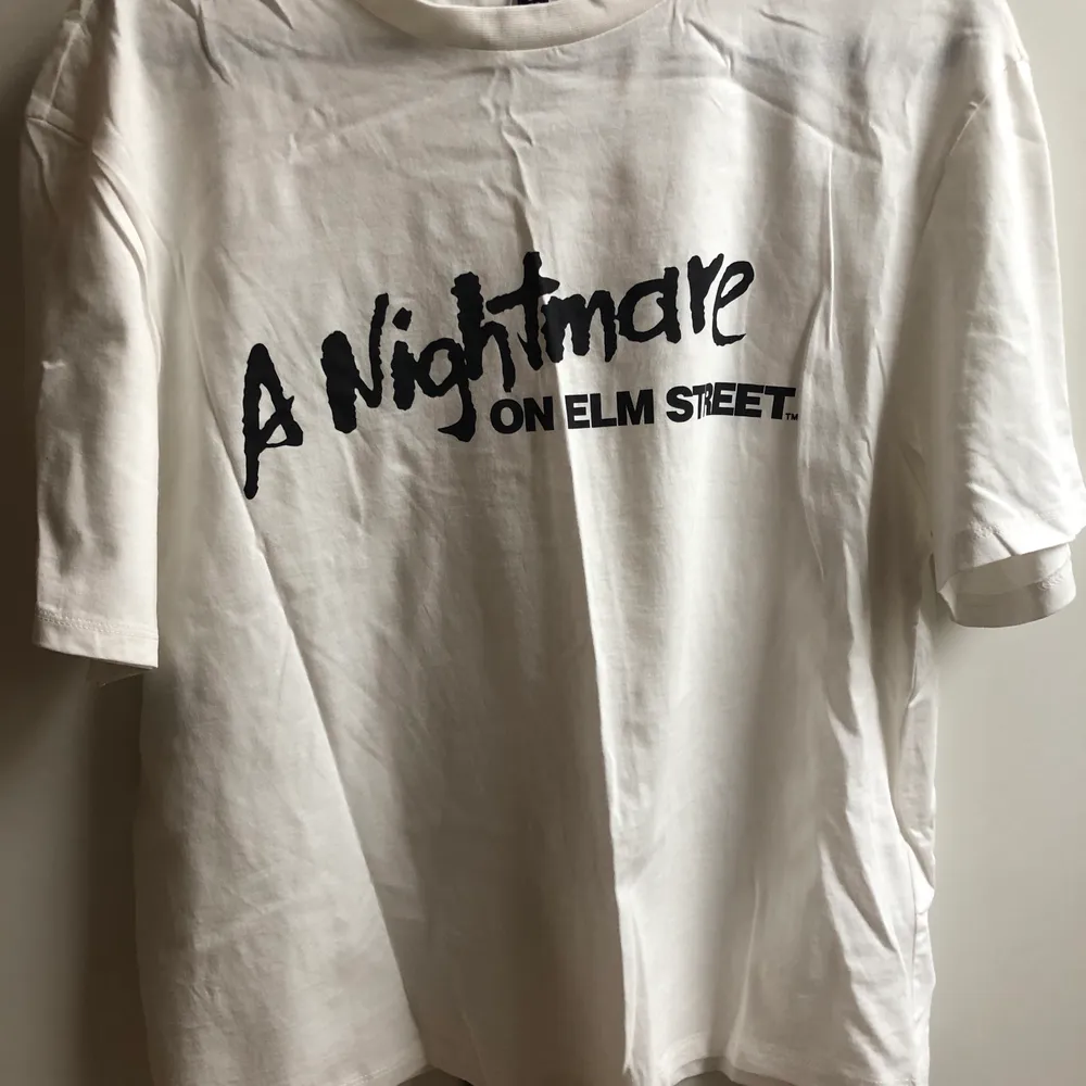 New, never worn. Loose fit . T-shirts.
