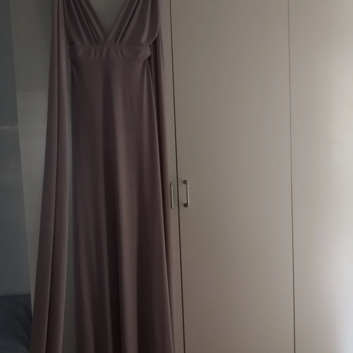 Oanvänd balklänning!!!!!!! 