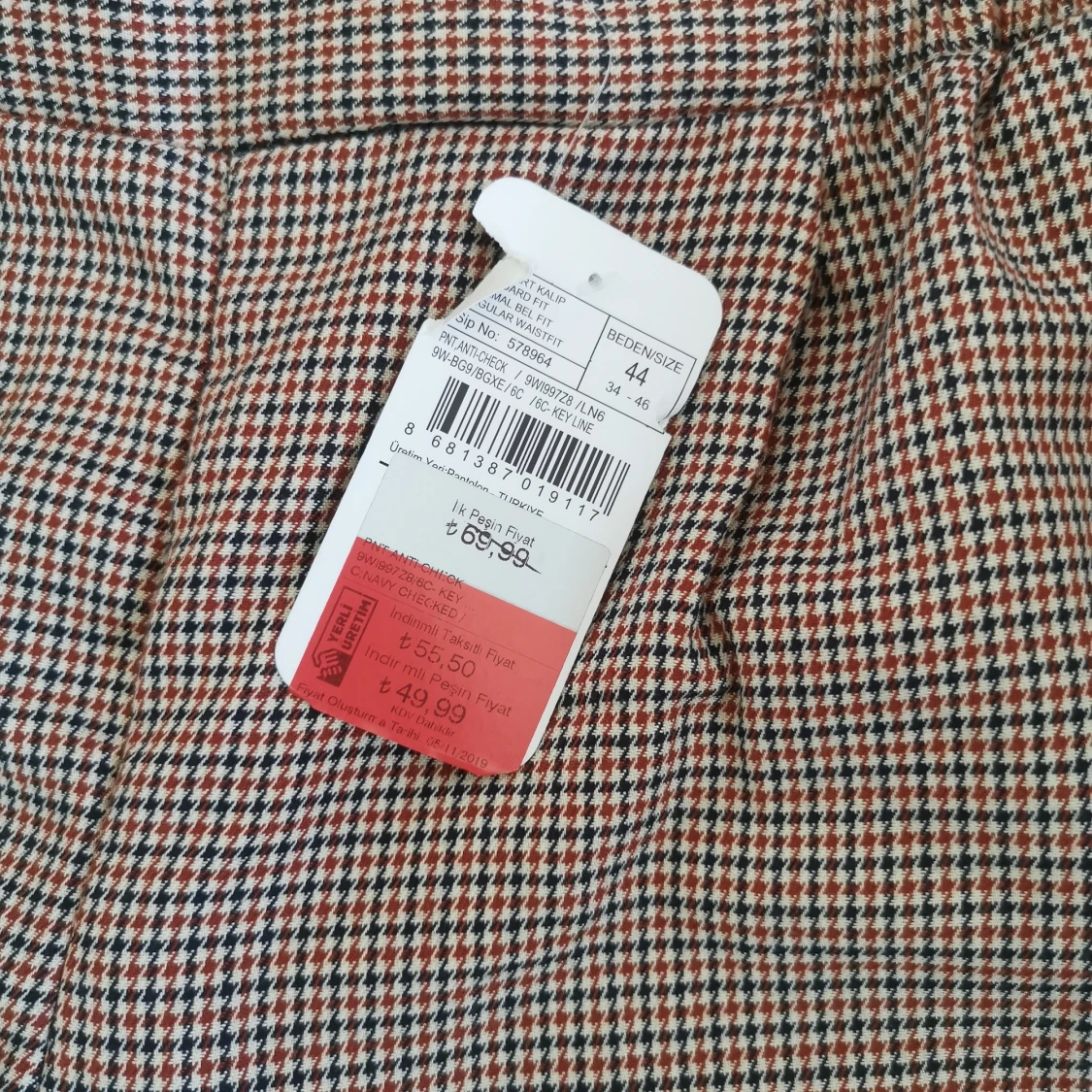 Oanvända byxor från LC Waikiki, strl 44,BUDGIVNING - 90