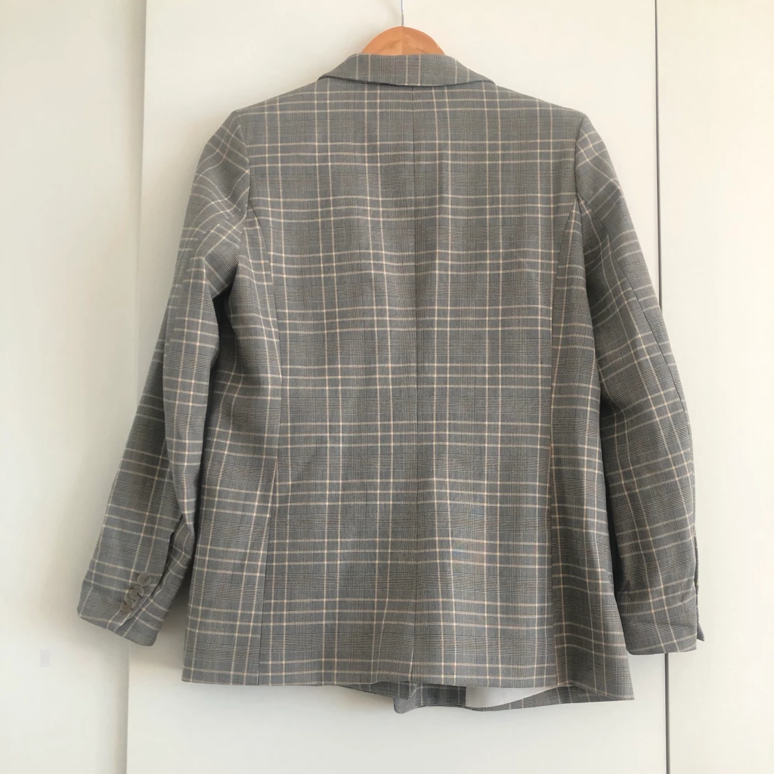 H&M rutig kavaj strl 36 - 90