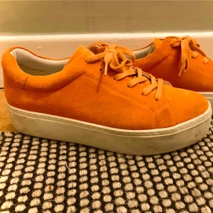  - Oranga Vagabond skor. strl 39