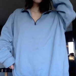  - Superfin härlig tröja, varm och mysig 