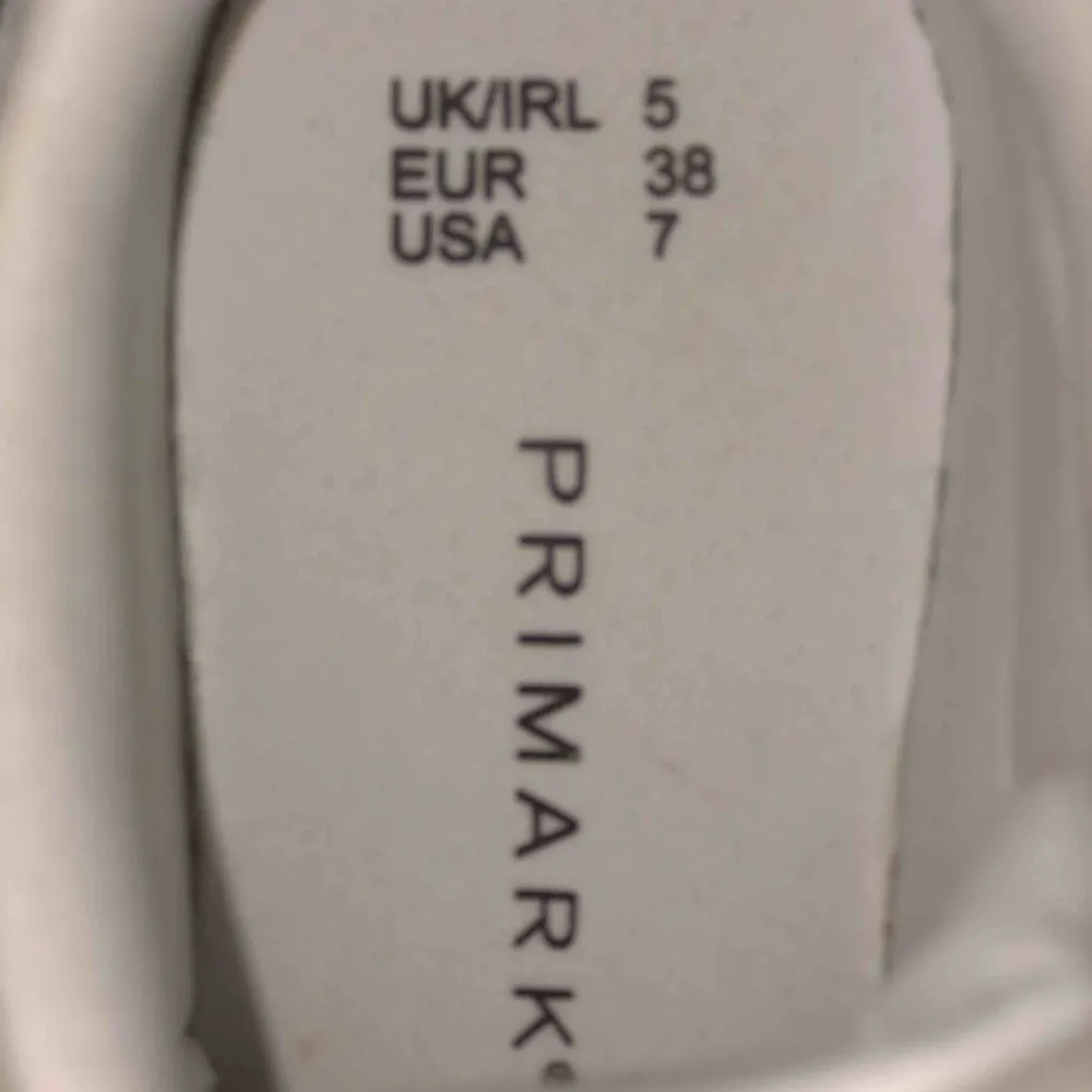Chunky sneakers från Primark 🤍 Storlek 38  🤍 Aldrig använda . Skor.