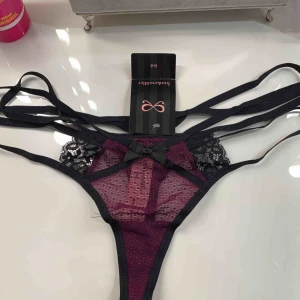  - Prislapp kvar på alla trosor 5 par trosor från Hünkemöller för 300kr.  SÄLJER INTE SEPARAT!