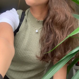 Stickad väst Zara - Storlek S, helt ny stickad väst från Zara. 