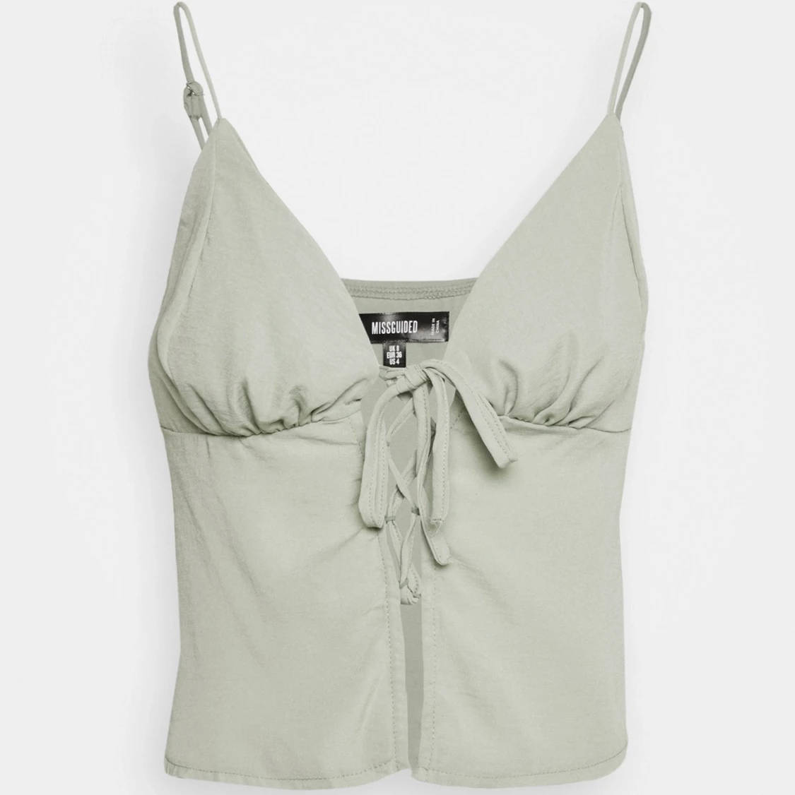 VÄLDIGT FIN LINNE FRÅN MISSGUIDED