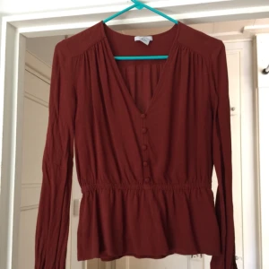  - Köpt här på plick men då stog de m o den va för liten så mer som en s 