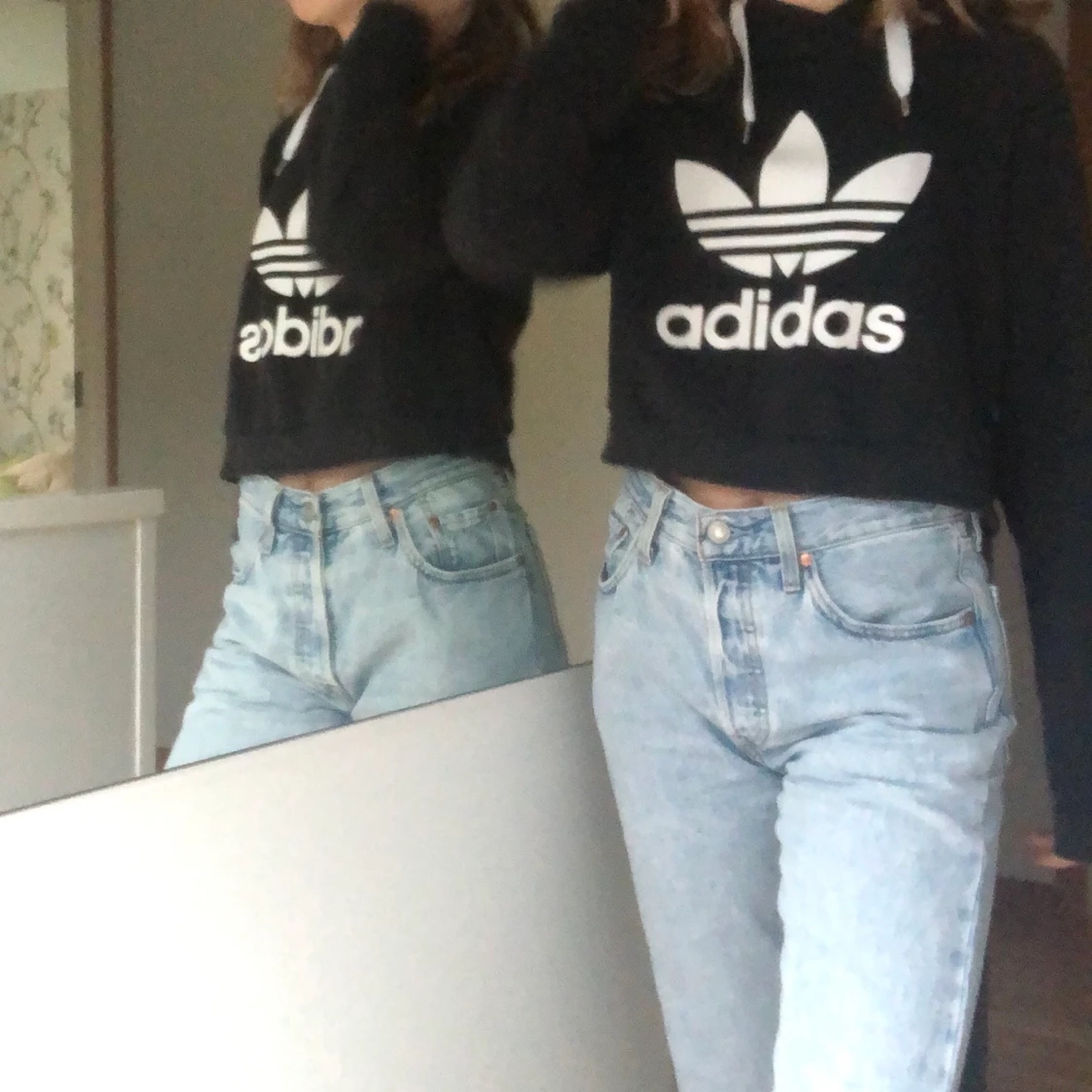 Croppad adidas hoodie  - 90