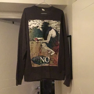 Merch från bandet No Omega - Köpt på konsert i Köpenhamn.