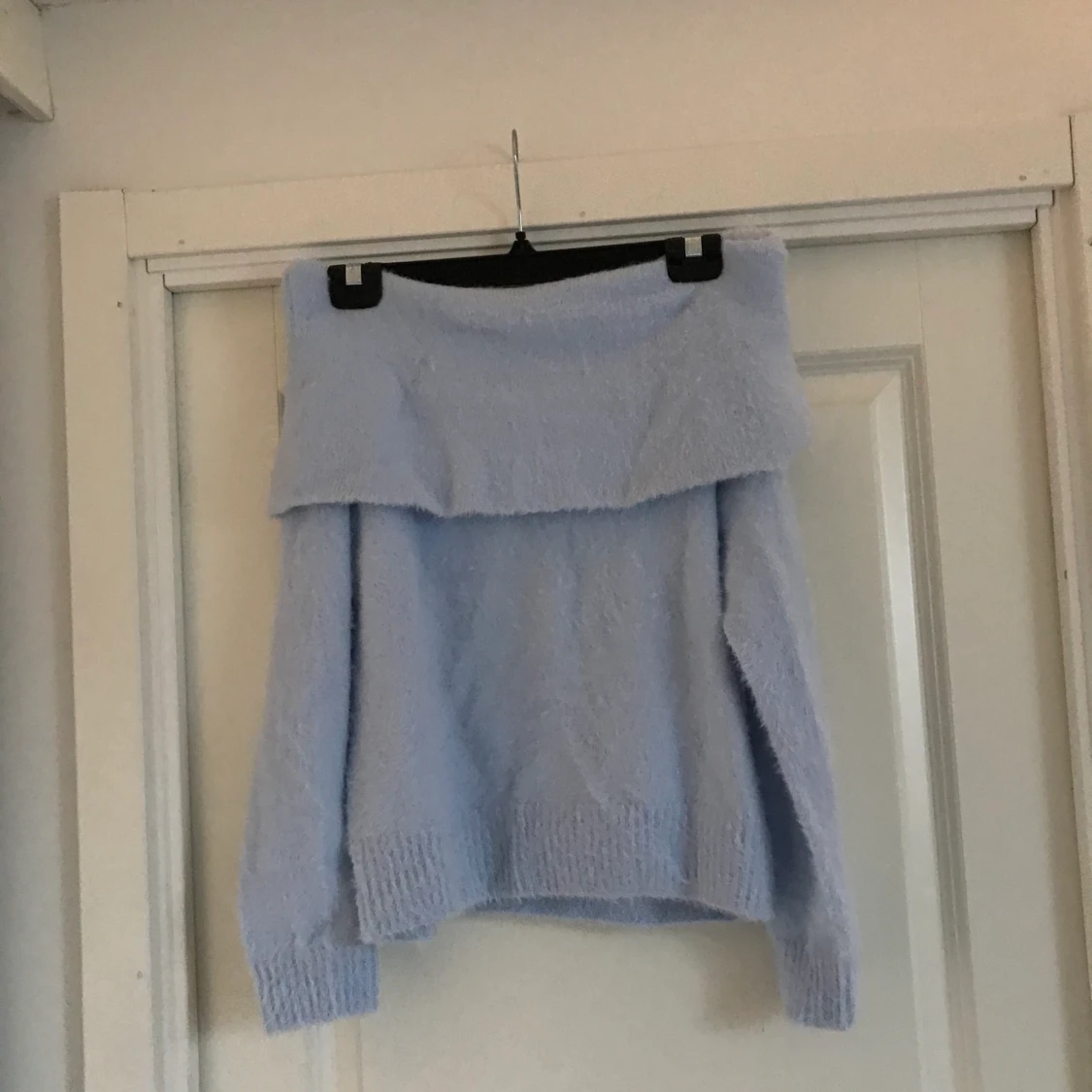 Blå off shoulder