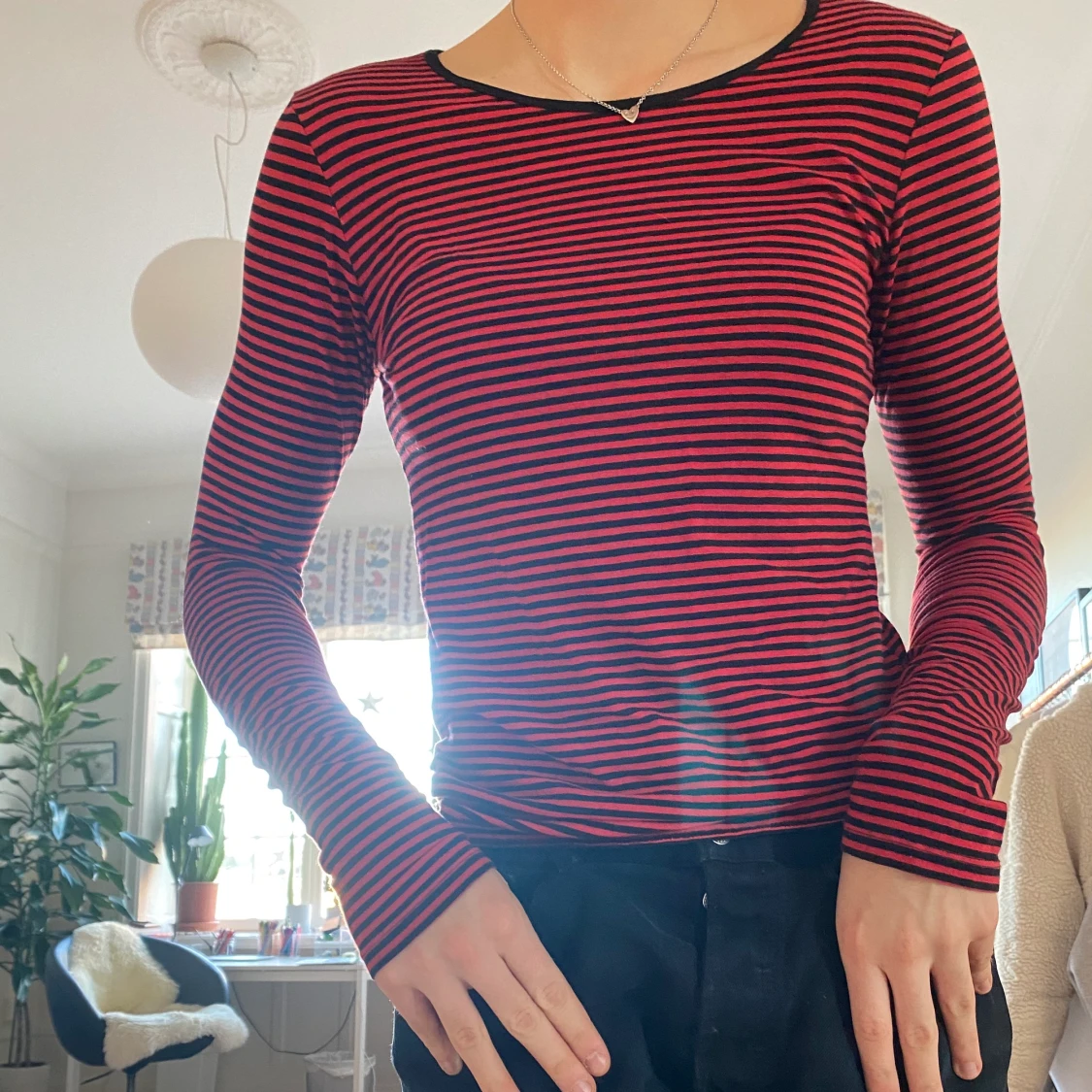 Rödsvart-randig tröja - 90