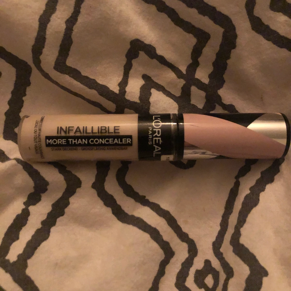 Ny oanvänd loreal concealer