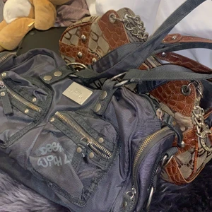 Väska! - Snygg handväska jag säljer 👌🏼 passar till allt! 