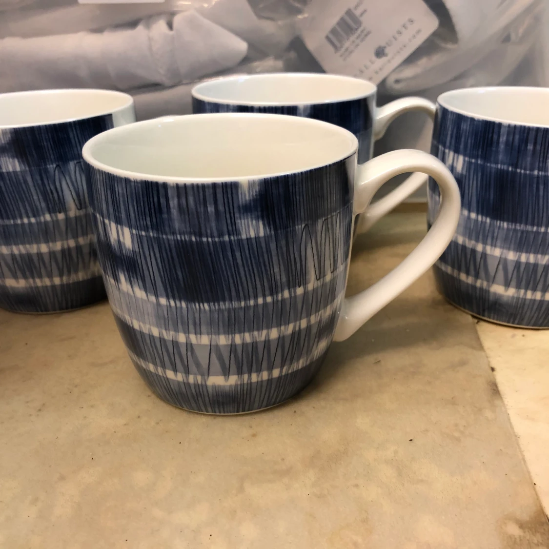 4 st te eller kaffemuggar i mycket fint skick - 91